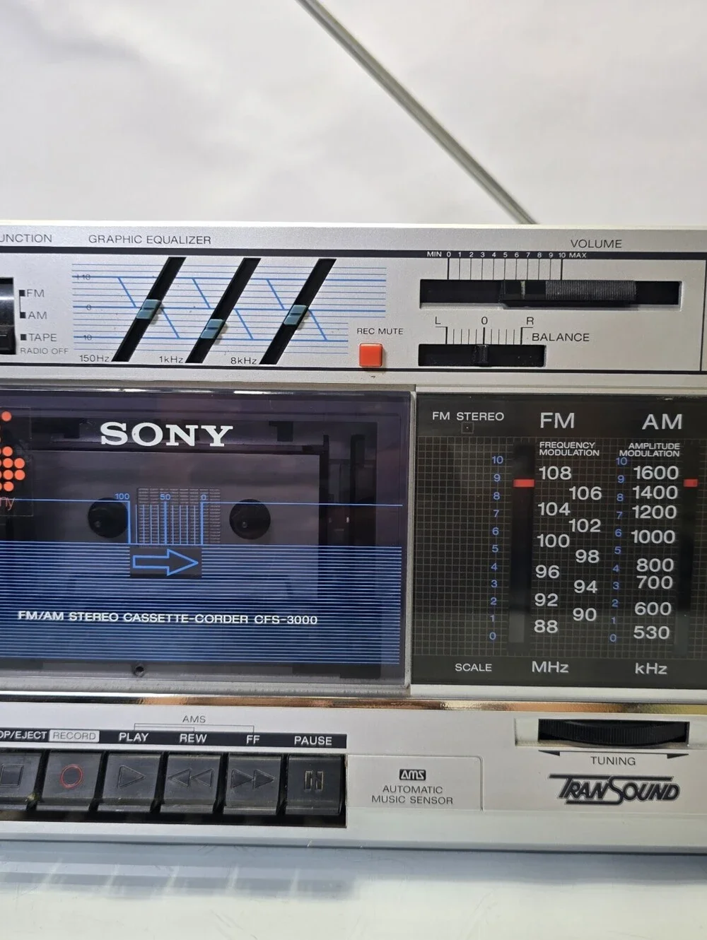 Sony CFS-3000 Stereo Boombox 1980s Tape Cassette AM/FM Radio Exellent Working